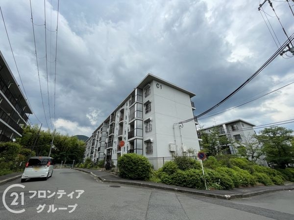 上ノ山団地Ｃ１棟　中古マンション