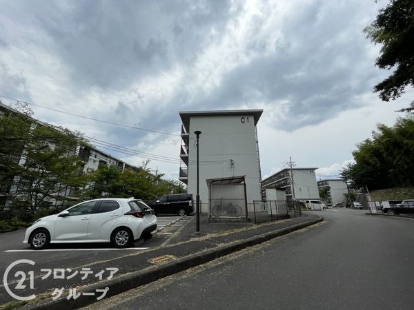 上ノ山団地Ｃ１棟　中古マンション
