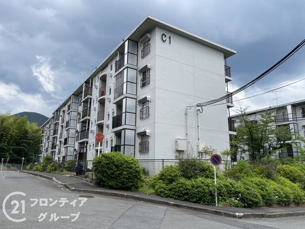 上ノ山団地Ｃ１棟　中古マンション