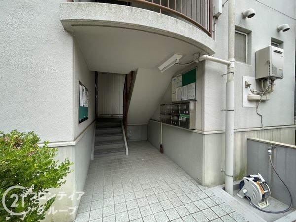 上ノ山団地Ｃ１棟　中古マンション