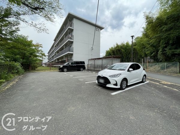 上ノ山団地Ｃ１棟　中古マンション