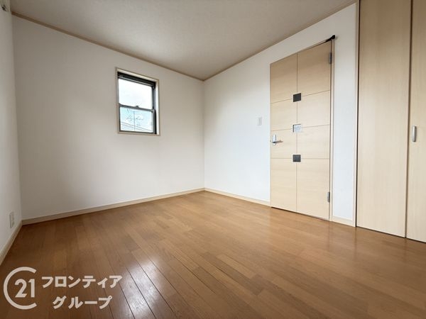 長岡京市久貝３丁目の中古一戸建て