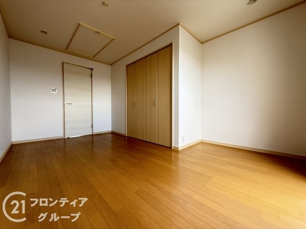 長岡京市久貝３丁目の中古一戸建て