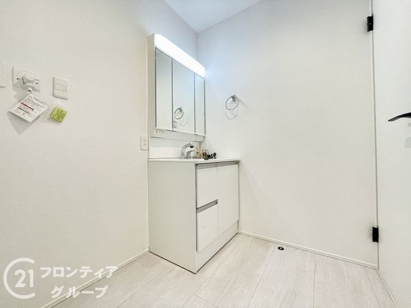 京都市伏見区日野西大道町　新築一戸建て　１号棟