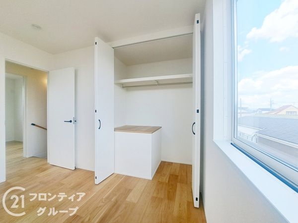 向日市寺戸町西田中瀬　新築一戸建て