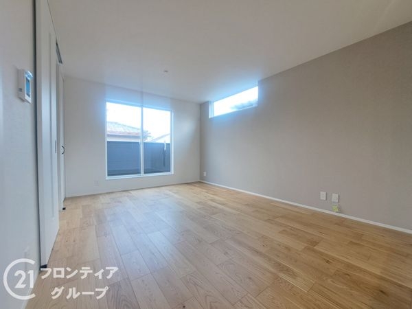 向日市寺戸町西田中瀬　新築一戸建て