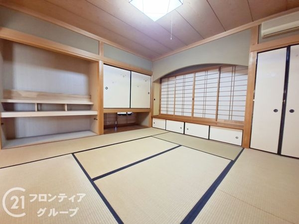 八幡市男山吉井の中古一戸建て
