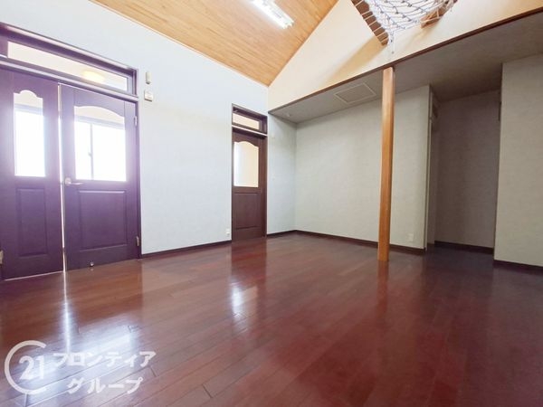 八幡市男山吉井の中古一戸建て
