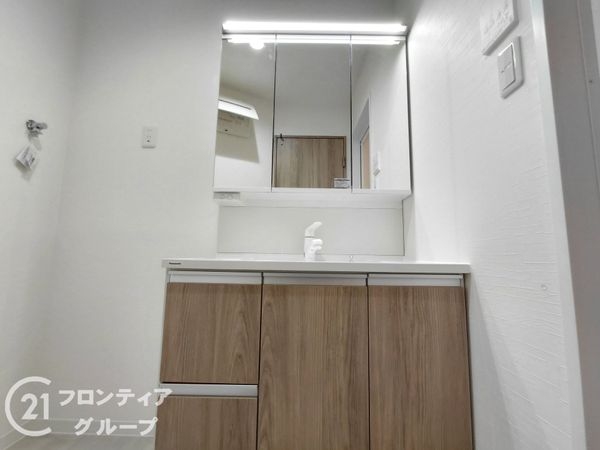 向日市寺戸町新田の中古一戸建て
