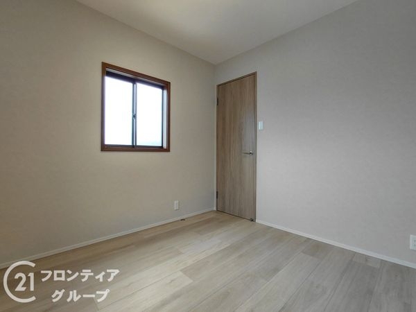 向日市寺戸町新田の中古一戸建て