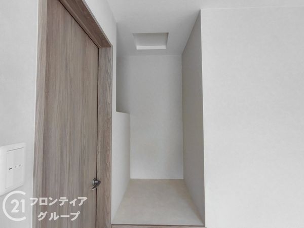 向日市寺戸町新田の中古一戸建て