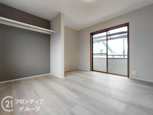向日市寺戸町新田の中古一戸建て