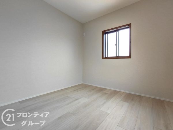 向日市寺戸町新田の中古一戸建て