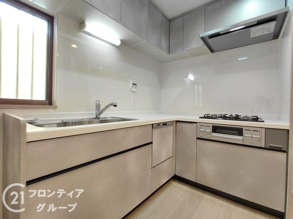向日市寺戸町新田の中古一戸建て