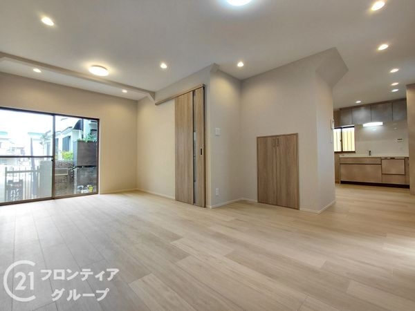 向日市寺戸町新田　中古一戸建て