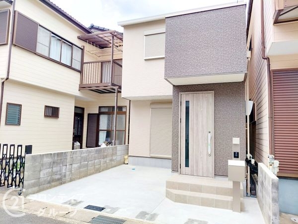 長岡京市久貝２丁目　新築一戸建て