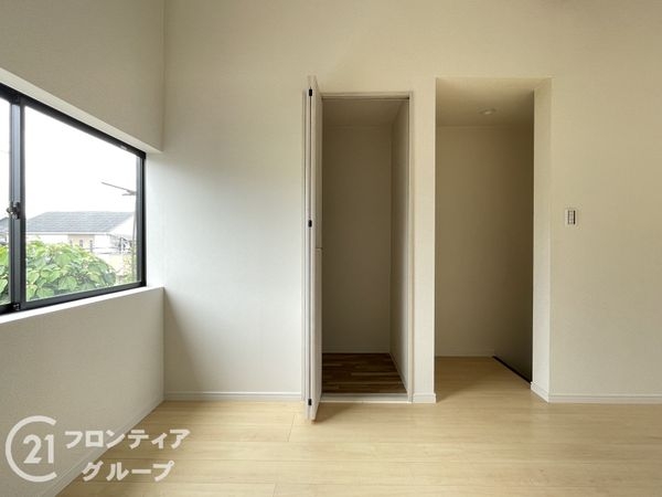 京都市伏見区羽束師菱川町の中古一戸建て