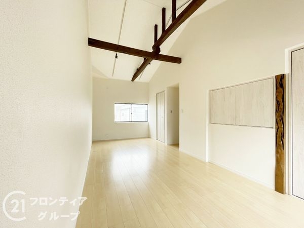 京都市伏見区羽束師菱川町の中古一戸建て