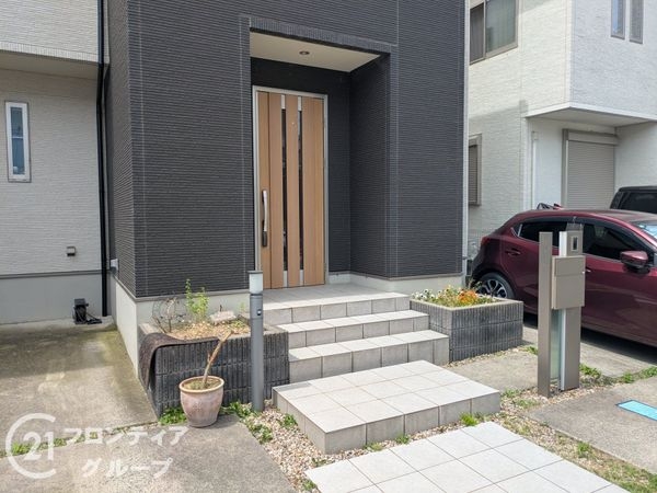 大津市比叡辻１丁目の中古一戸建て