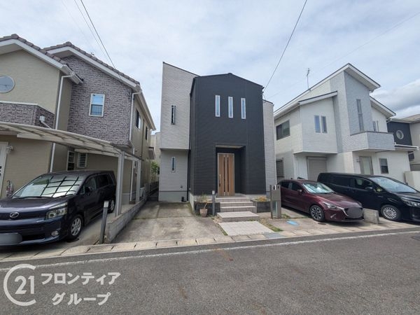大津市比叡辻１丁目の中古一戸建て