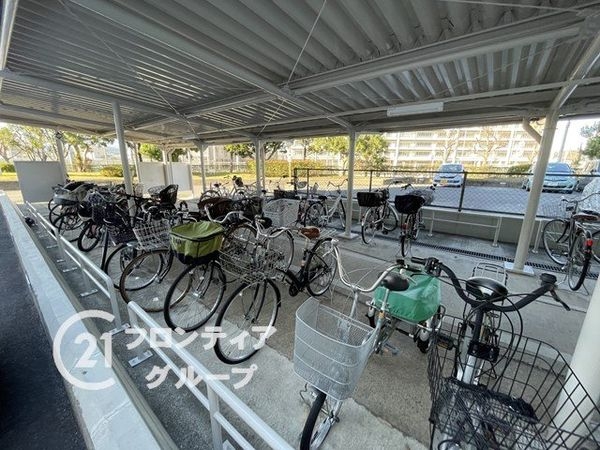向島ニュータウン第三街区Ｄ棟　中古マンション