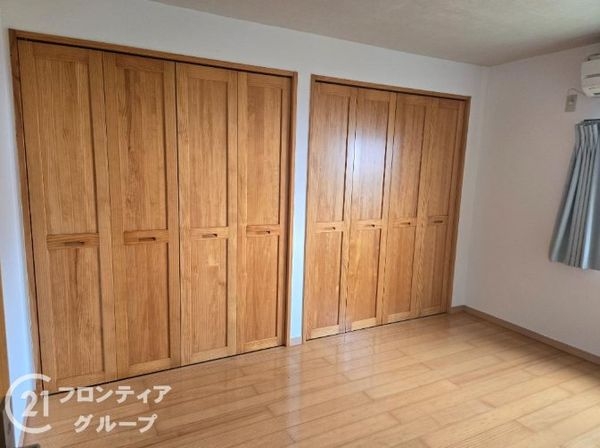 城陽市寺田尼塚の中古一戸建て