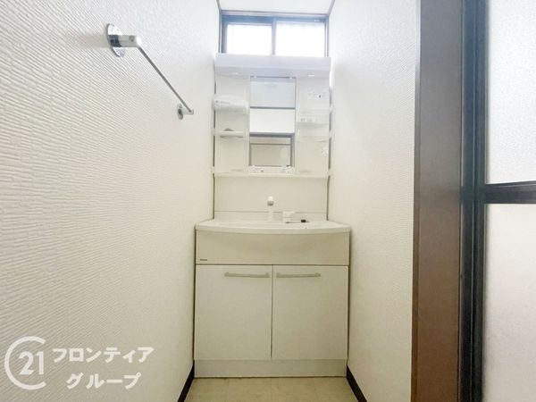宇治市開町の中古一戸建て