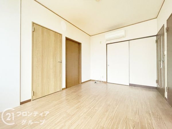 宇治市開町の中古一戸建て