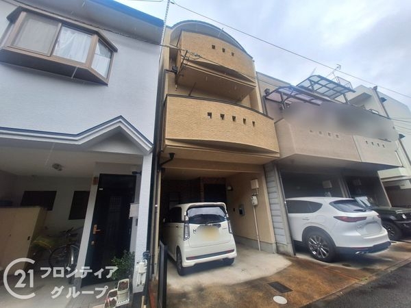 京都市伏見区深草越後屋敷町の中古一戸建て