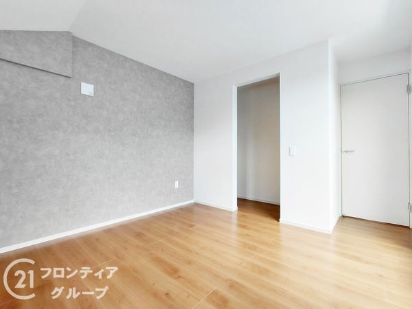 京都市伏見区深草仙石屋敷町　新築一戸建て　１期　１号棟