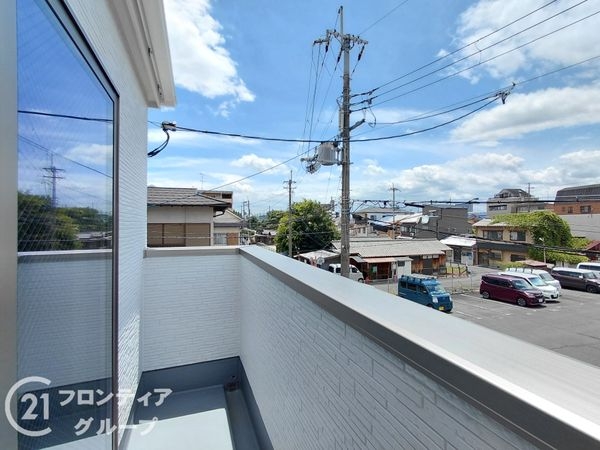京都市伏見区深草仙石屋敷町　新築一戸建て　１期　２号棟