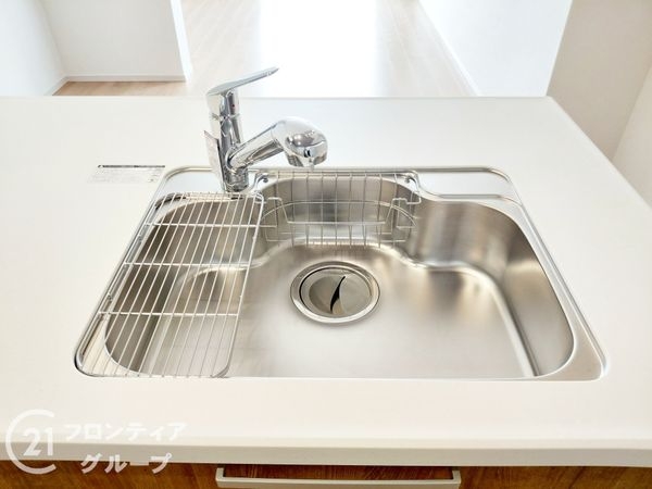 京都市伏見区深草仙石屋敷町　新築一戸建て　１期　２号棟