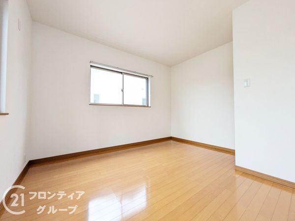 大津市石山寺４丁目の中古一戸建て