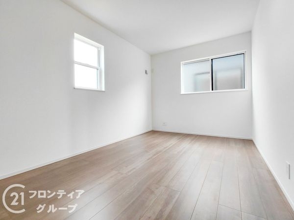 京都市伏見区久我御旅町　新築一戸建て　第１　２号棟