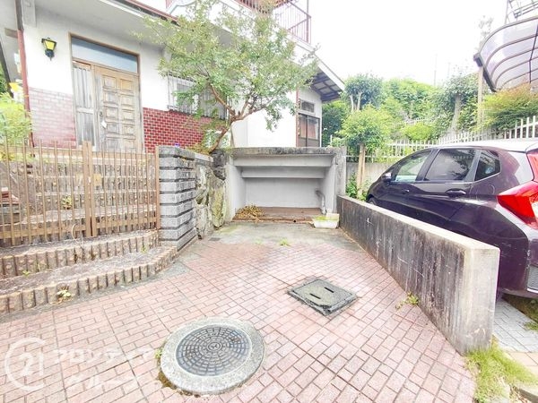 八幡市美濃山宮ノ背の中古一戸建て