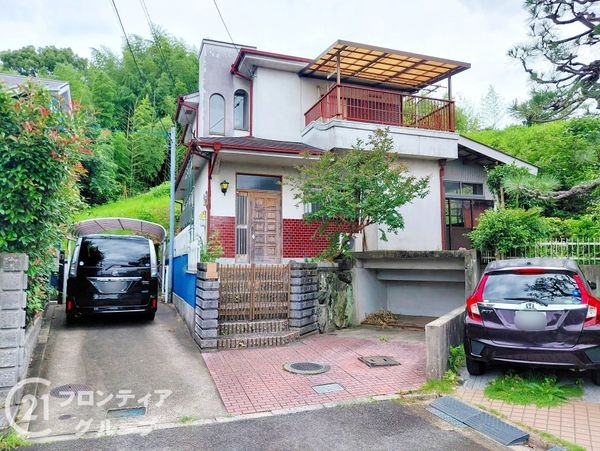 八幡市美濃山宮ノ背の中古一戸建て