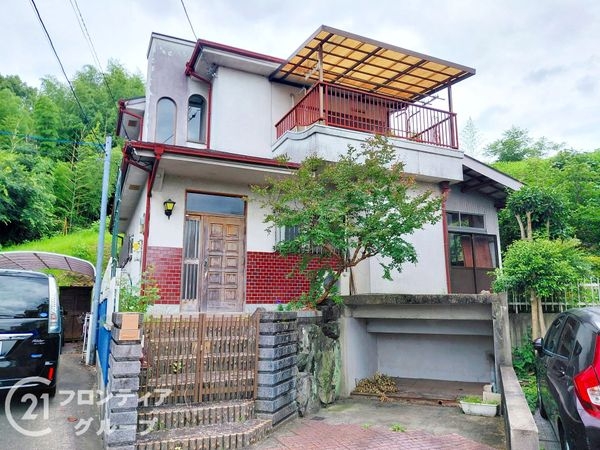 八幡市美濃山宮ノ背の中古一戸建て