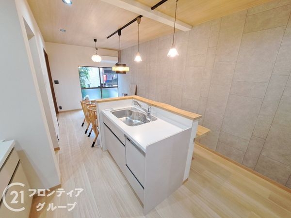 大津市梅林１丁目の中古一戸建て