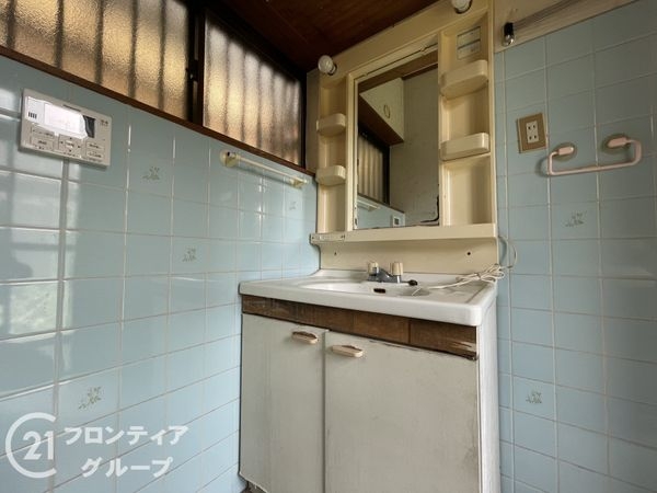 京都市伏見区深草越後屋敷町の中古一戸建て