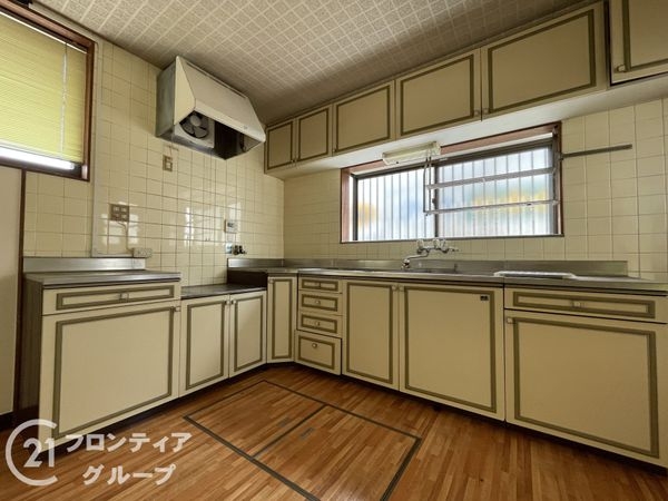 京都市伏見区深草越後屋敷町　中古一戸建て