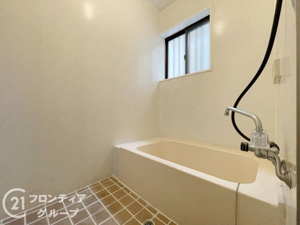 宇治市小倉町南堀池　中古一戸建て