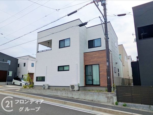 大津市瀬田３丁目の中古一戸建て