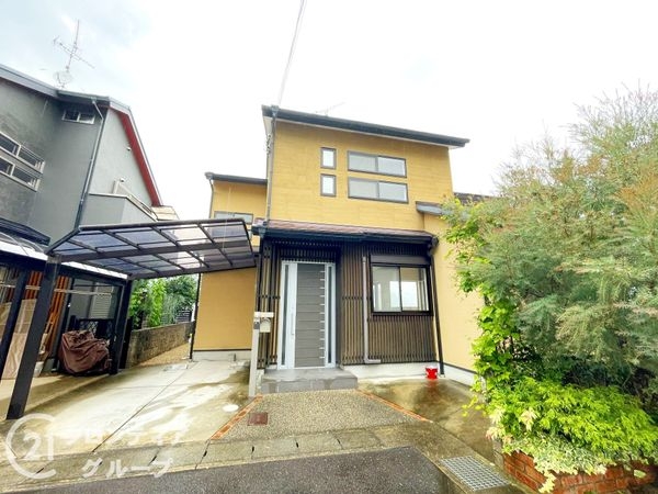 京都市山科区御陵岡ノ西町の中古一戸建て