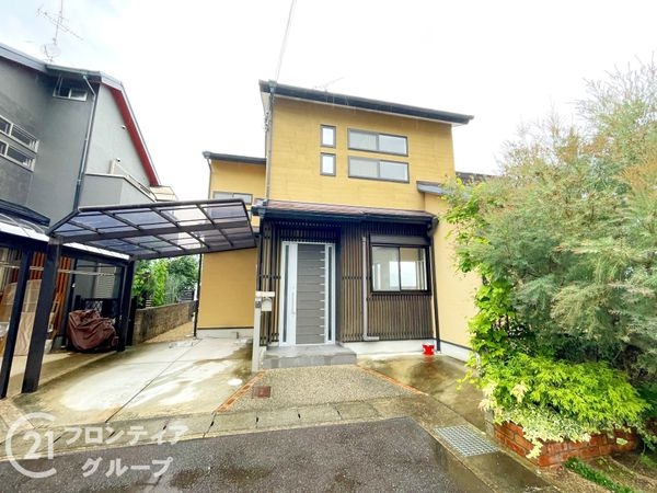 京都市山科区御陵岡ノ西町の中古一戸建て