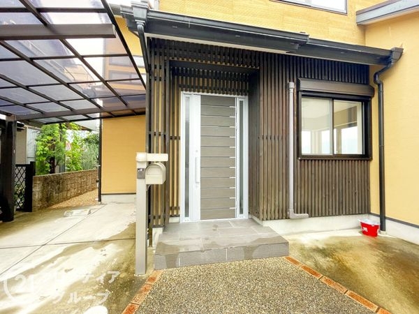 京都市山科区御陵岡ノ西町の中古一戸建て