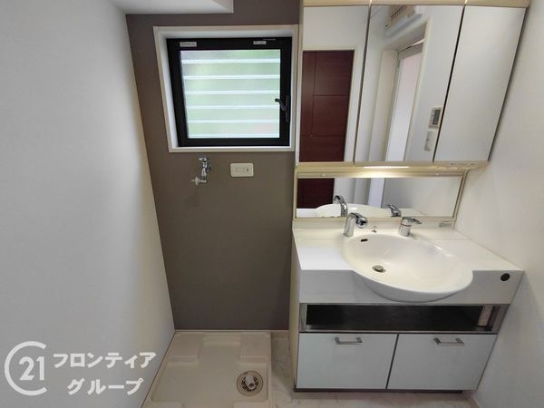 京都市山科区御陵岡ノ西町の中古一戸建て