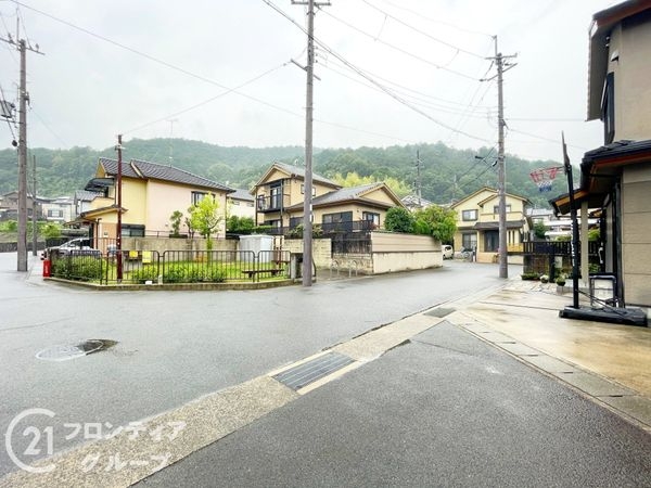 京都市山科区御陵岡ノ西町の中古一戸建て