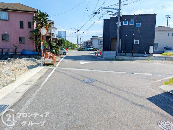 大津市雄琴５丁目　新築一戸建て　第５　１号棟