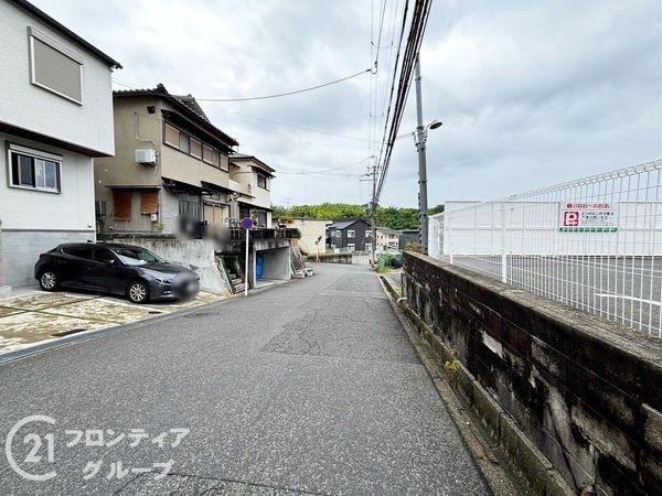 八幡市男山松里　中古一戸建て