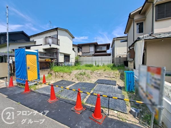 宇治市伊勢田町浮面　新築一戸建て　１期　１号棟